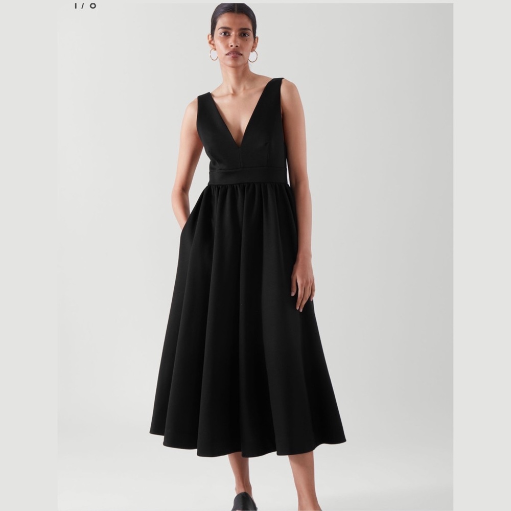 Cos v neck scuba dress